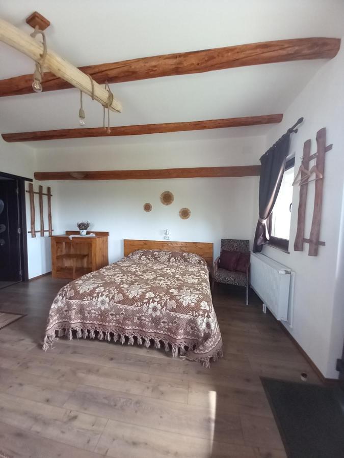 Casuta Din Deal Тыргу-Нямц Экстерьер фото
