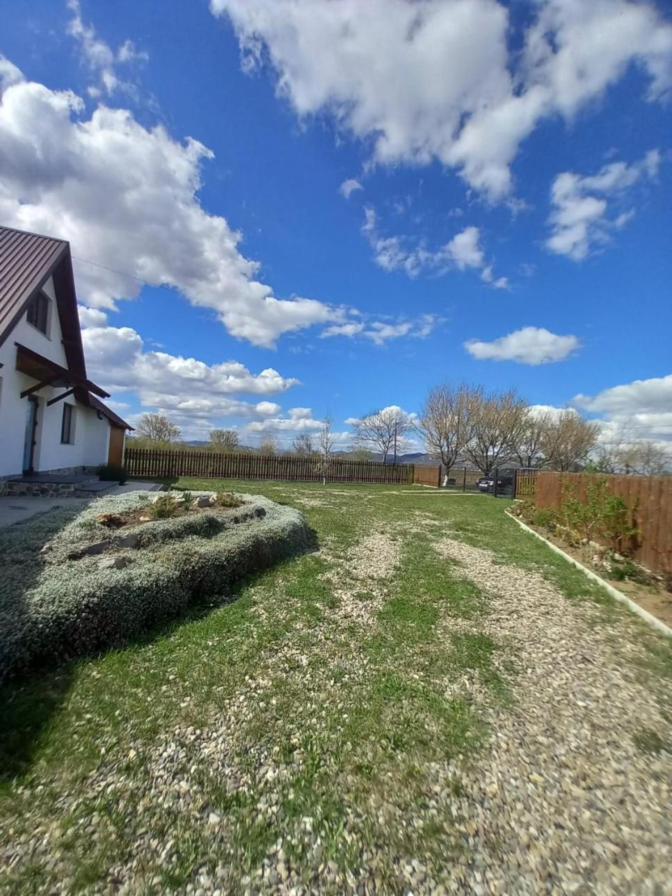 Casuta Din Deal Тыргу-Нямц Экстерьер фото